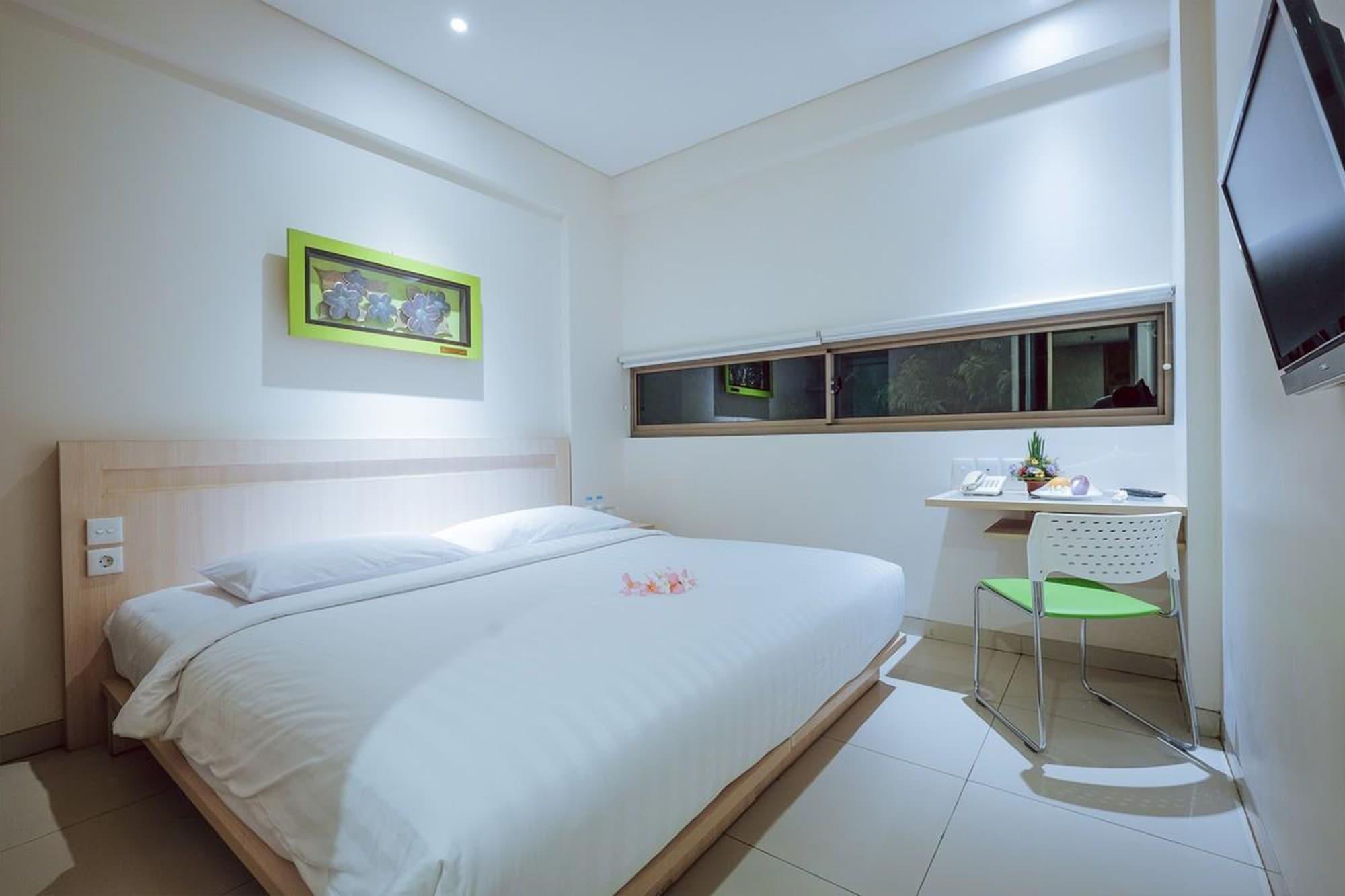 J Hotel Kuta Kuta Lombok Exterior foto